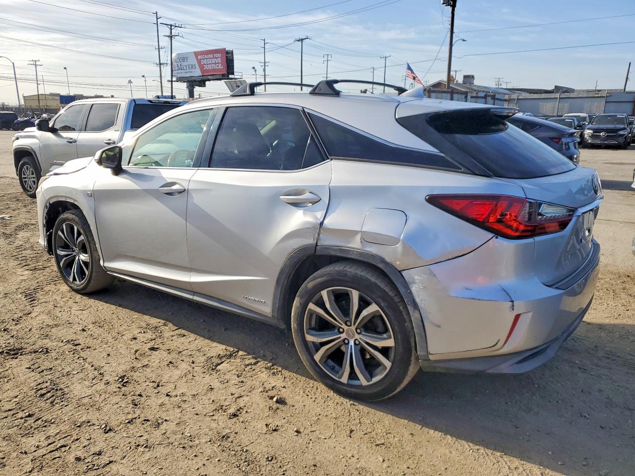 Lexus RX Base