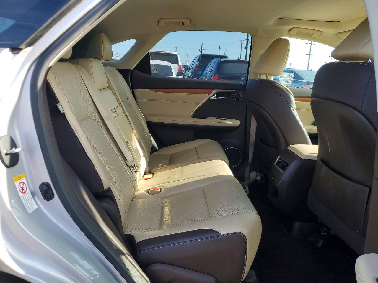 Lexus RX Base