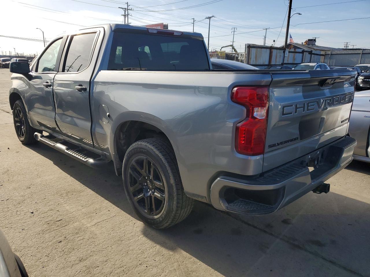 Chevrolet Silverado C1500 Custom