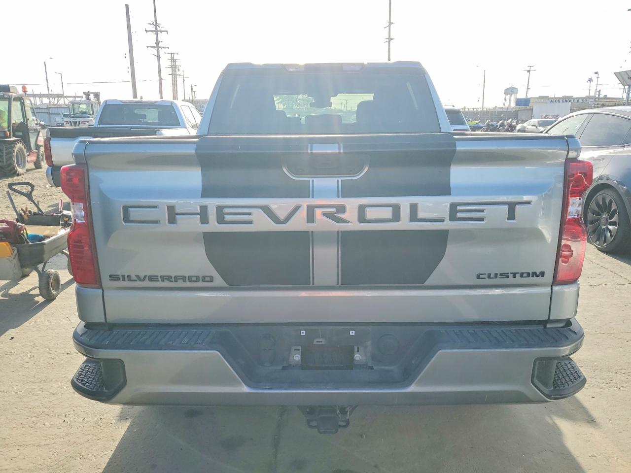 Chevrolet Silverado C1500 Custom