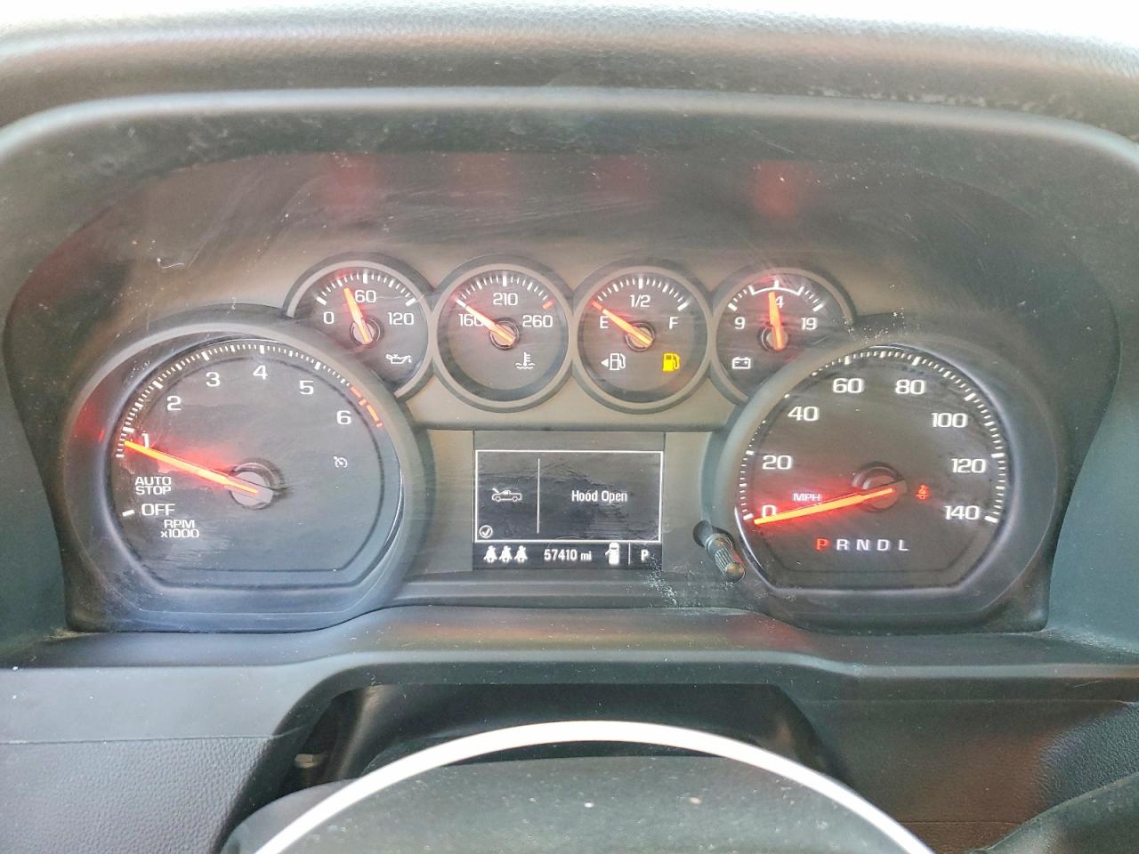 Chevrolet Silverado C1500 Custom