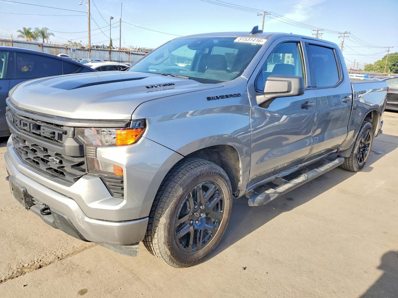 Salvage Chevrolet Silverado Image