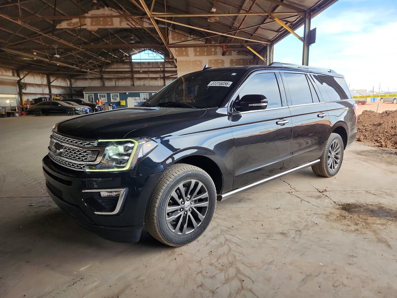 Salvage Ford Expedition Image