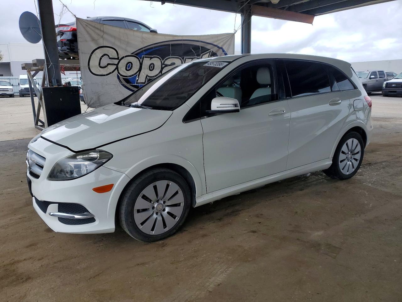 Salvage Mercedes-Benz B-Class Image