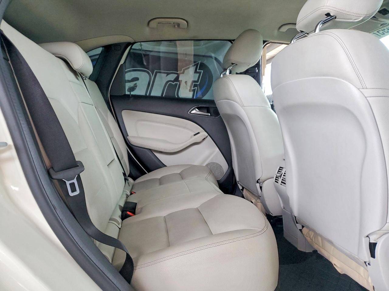 Mercedes-Benz B-Class 250e