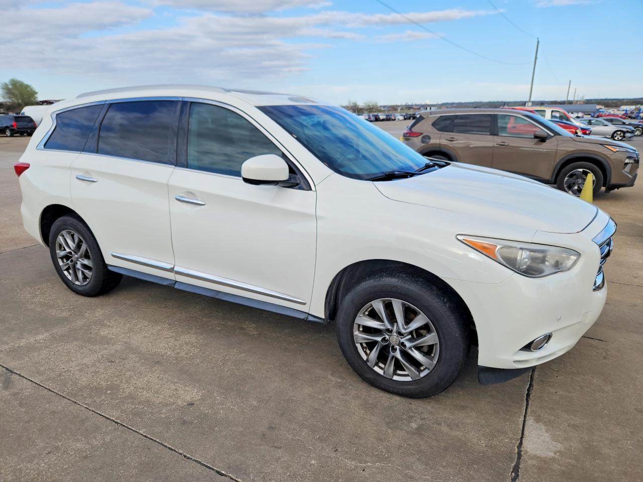 INFINITI JX35 Base