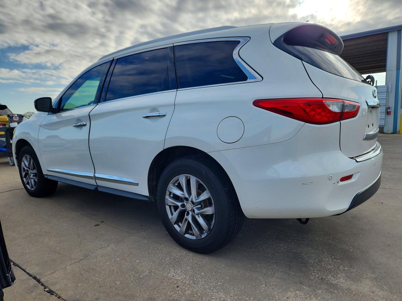 INFINITI JX35 Base