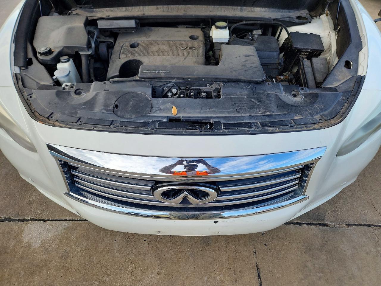 INFINITI JX35 Base