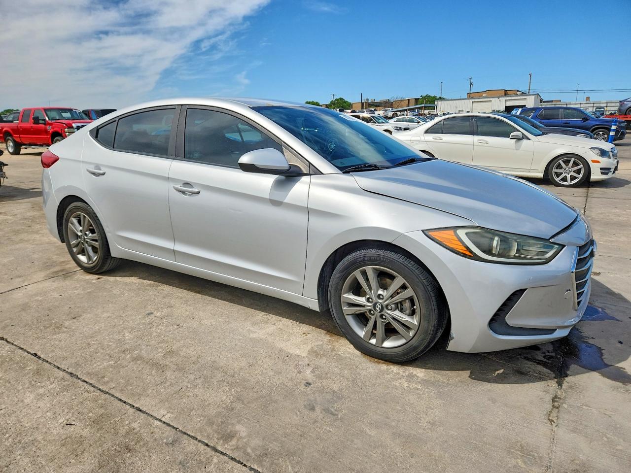 Hyundai ELANTRA Sel