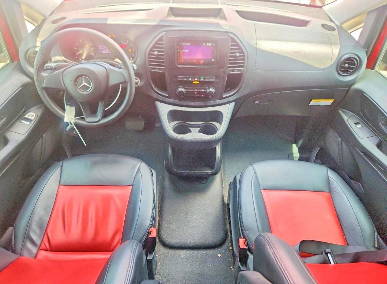 Mercedes-Benz Metris