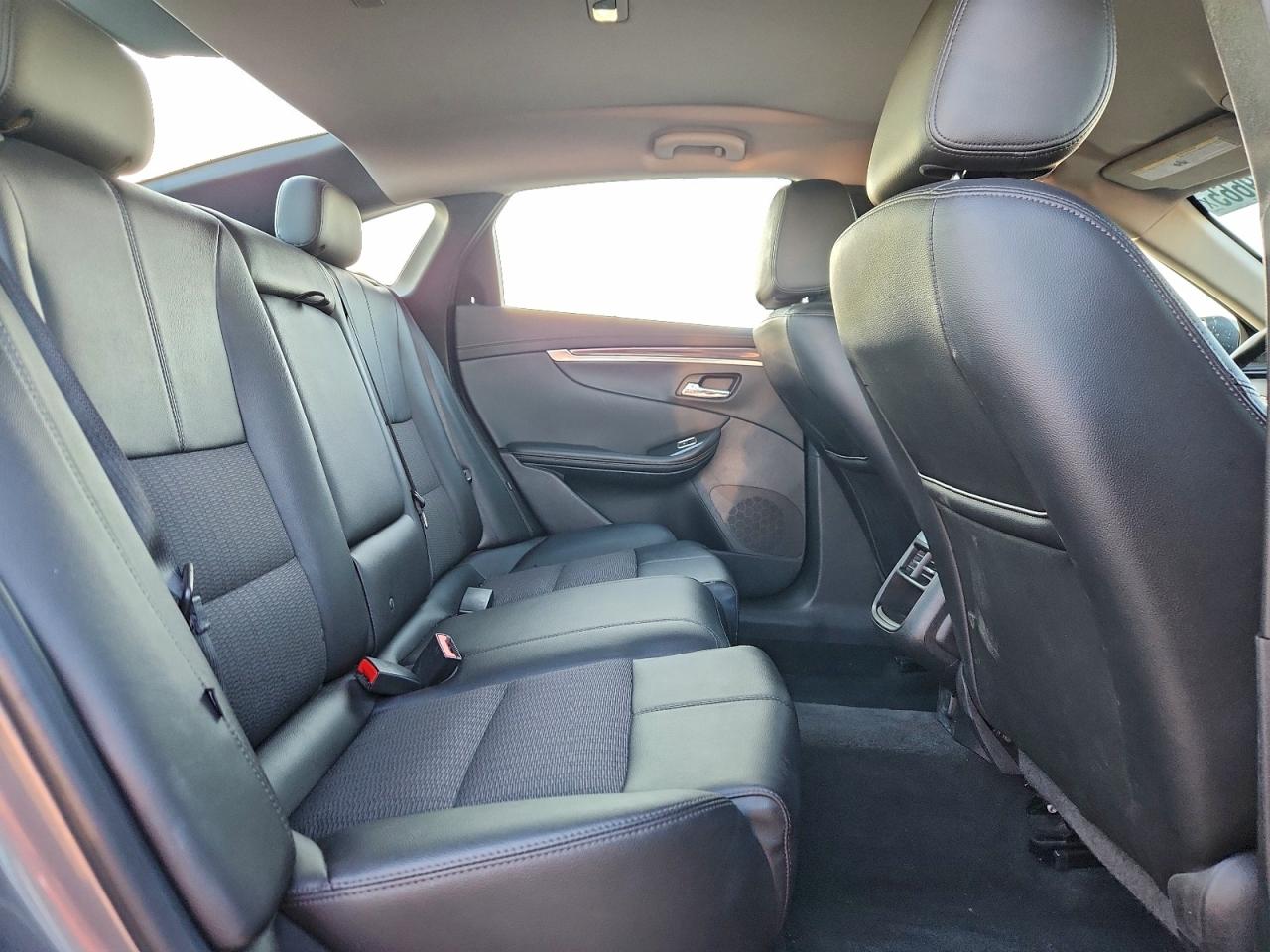 Chevrolet Impala Lt