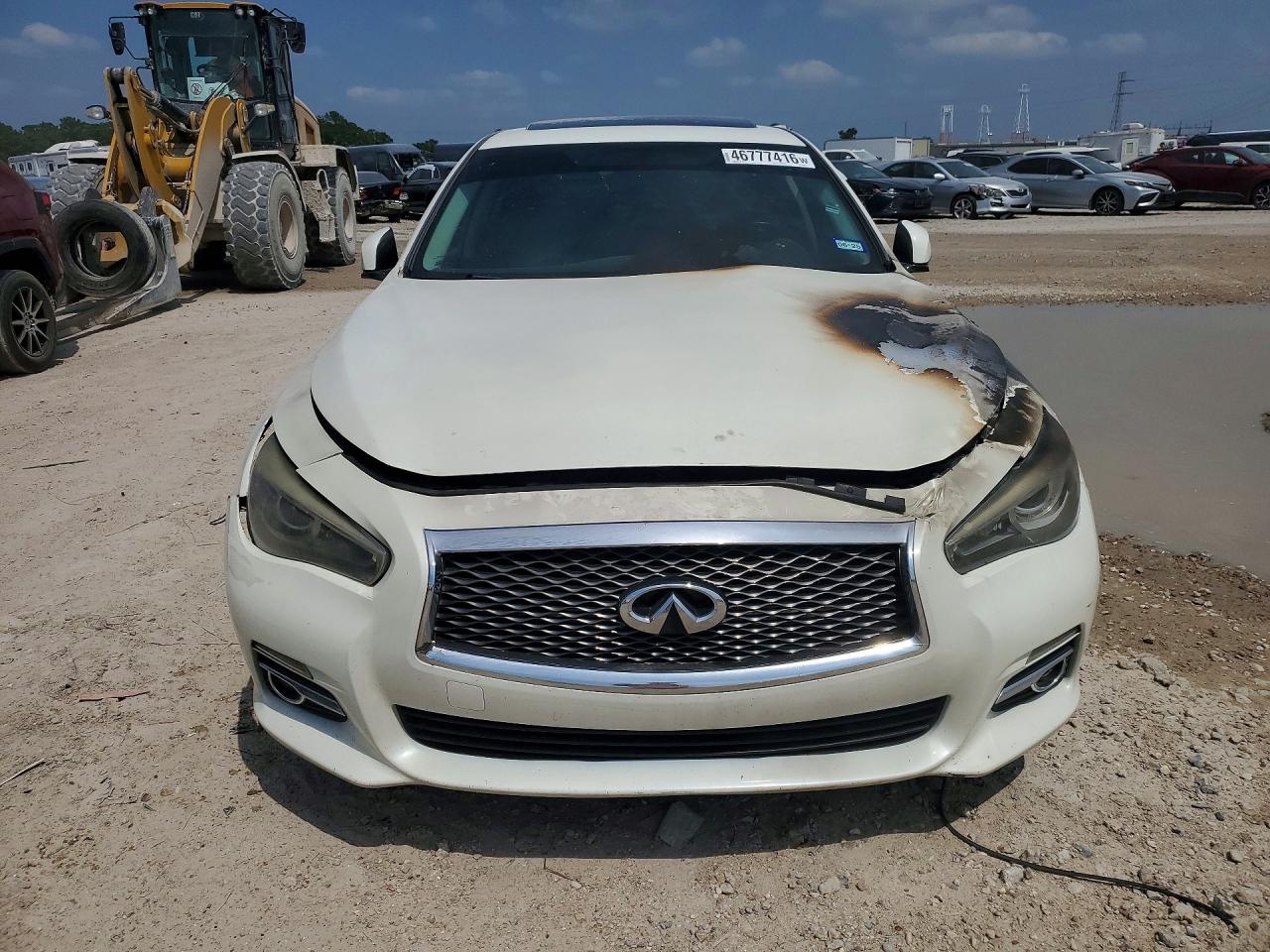 INFINITI Q50 3.0t P 3.0t Premium