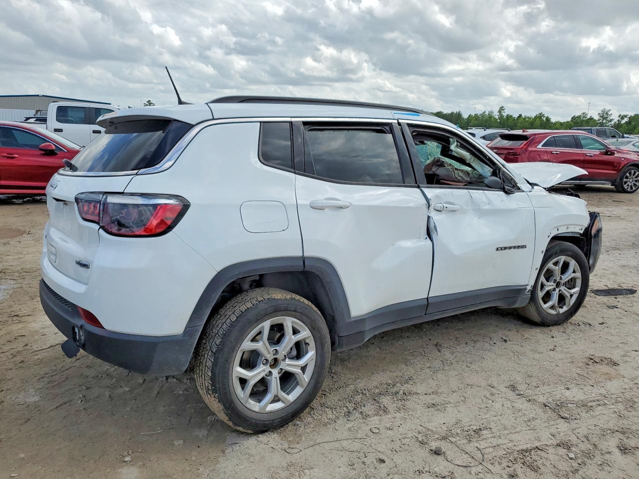 Jeep Compass Latitude