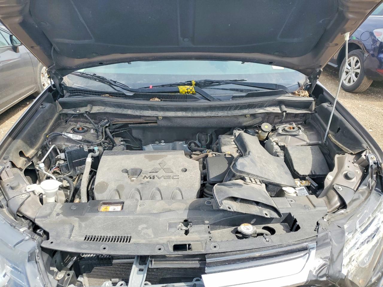 Mitsubishi Outlander Se