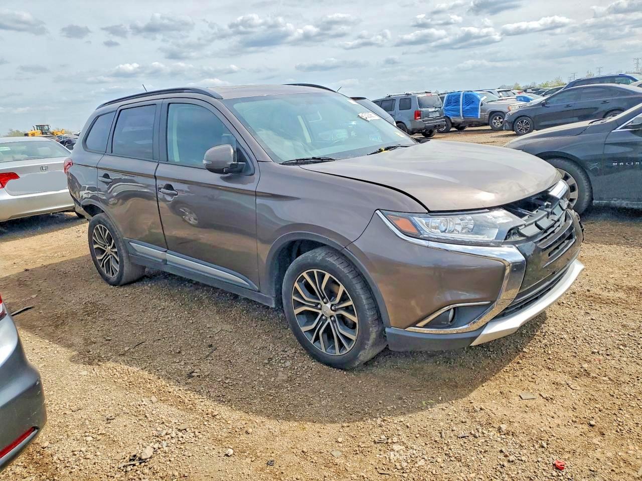 Mitsubishi Outlander Se