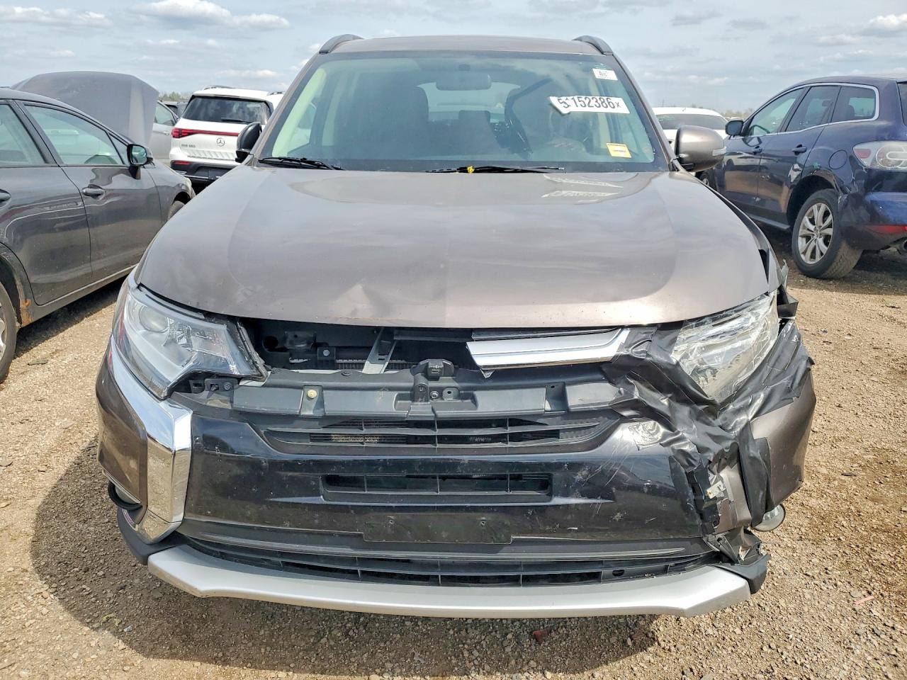 Mitsubishi Outlander Se