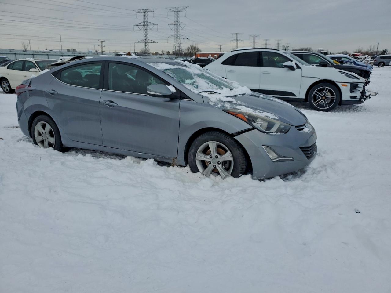 Hyundai ELANTRA