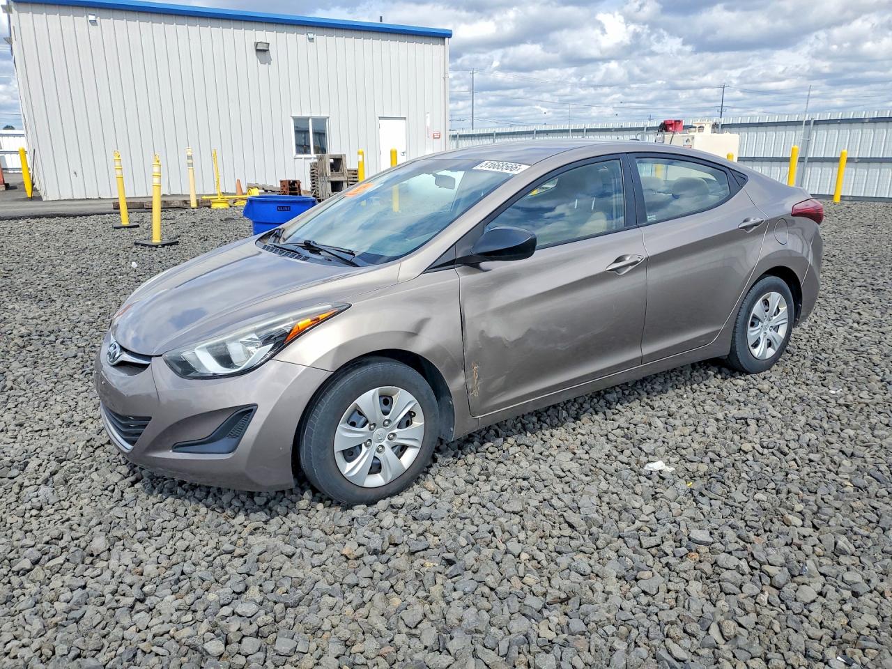 Salvage Hyundai ELANTRA Image