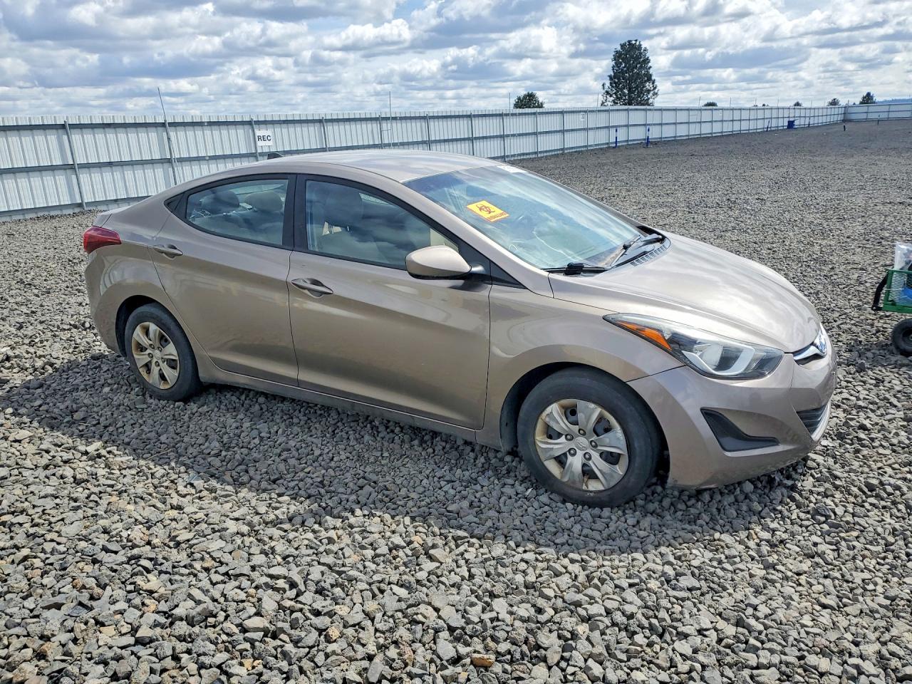 Hyundai ELANTRA Se