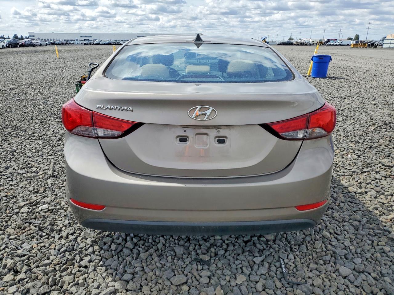 Hyundai ELANTRA Se