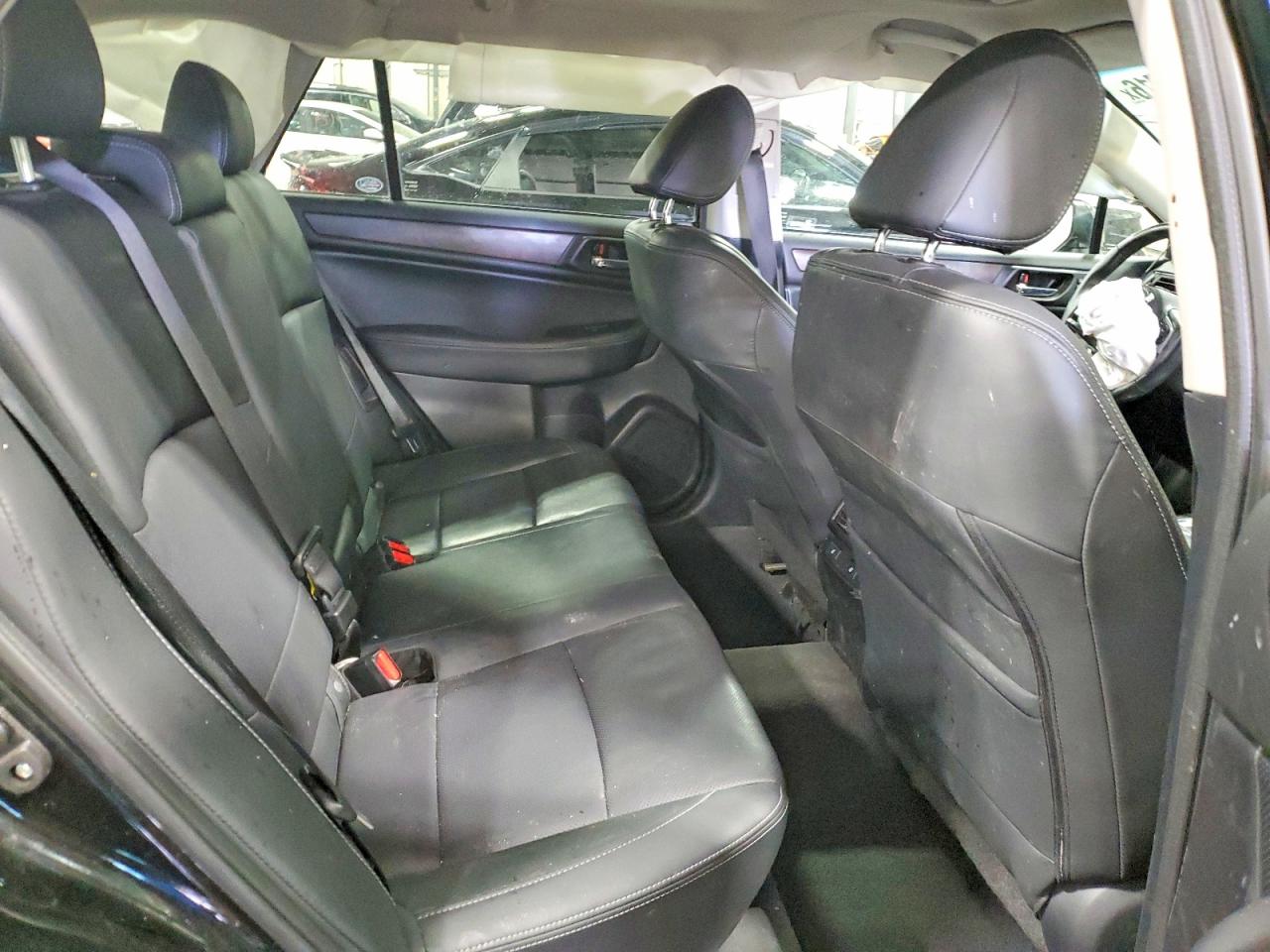 Subaru Outback 3.6r Limited