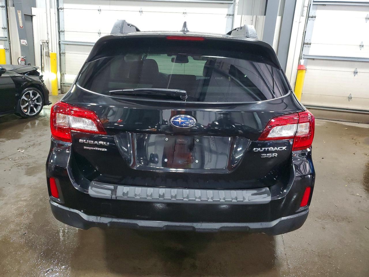 Subaru Outback 3.6r Limited