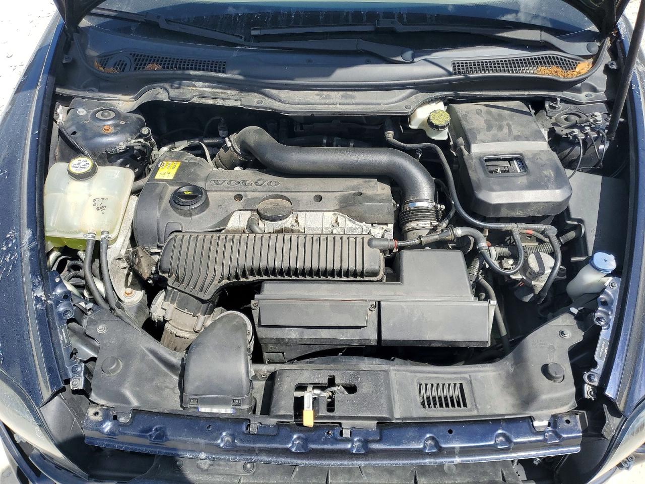 Volvo C70 T5