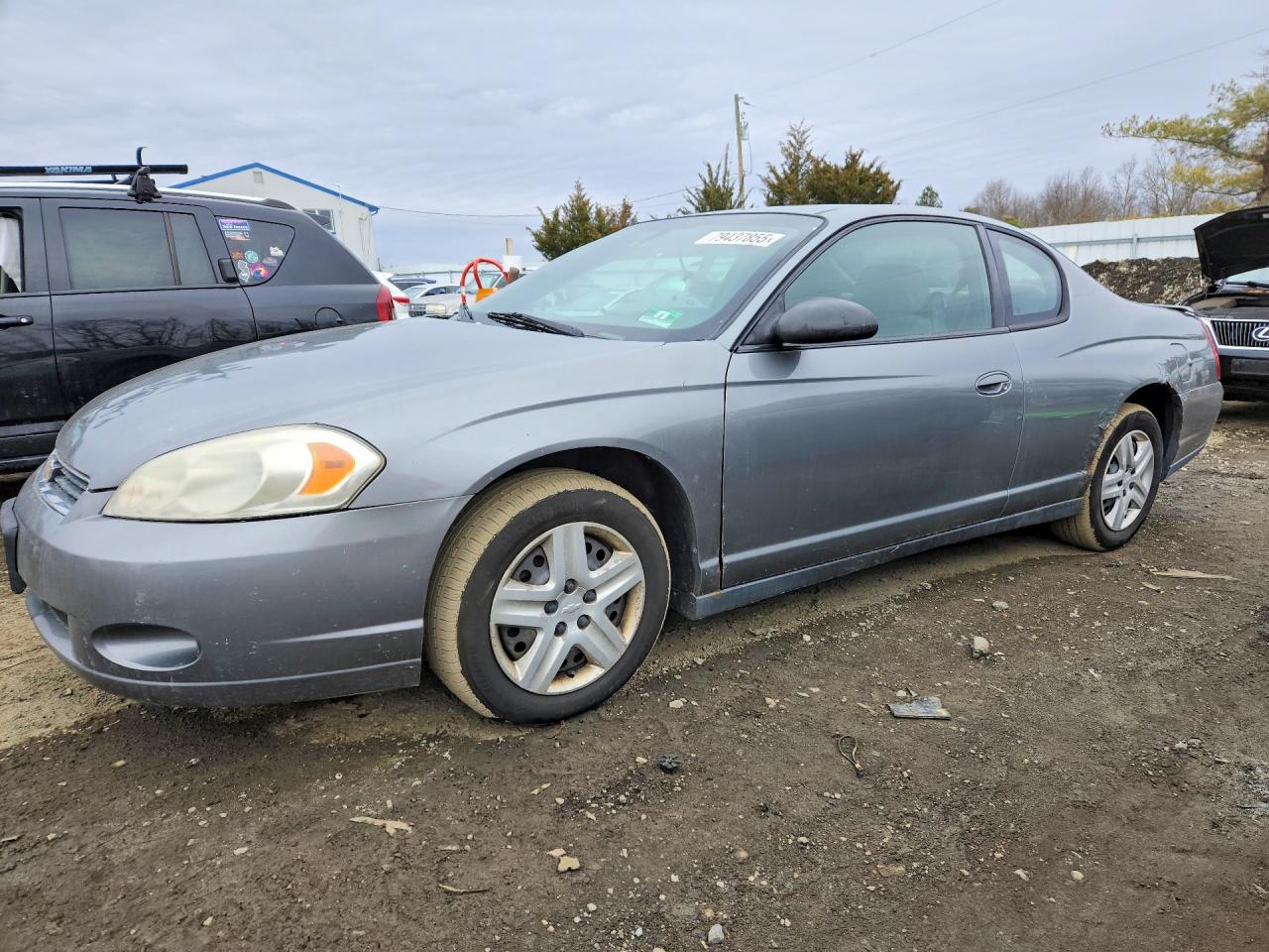 Salvage Chevrolet Monte Carlo Image