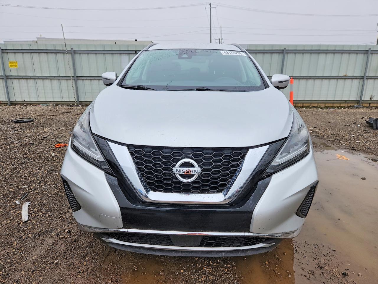 Nissan Murano Sv