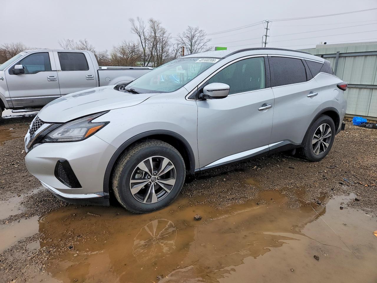 Salvage Nissan Murano Image