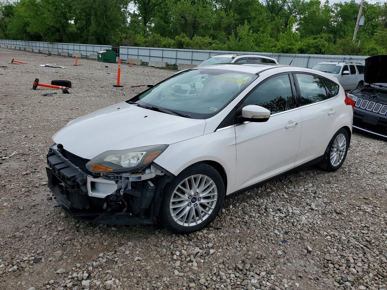 Salvage Ford Focus Image