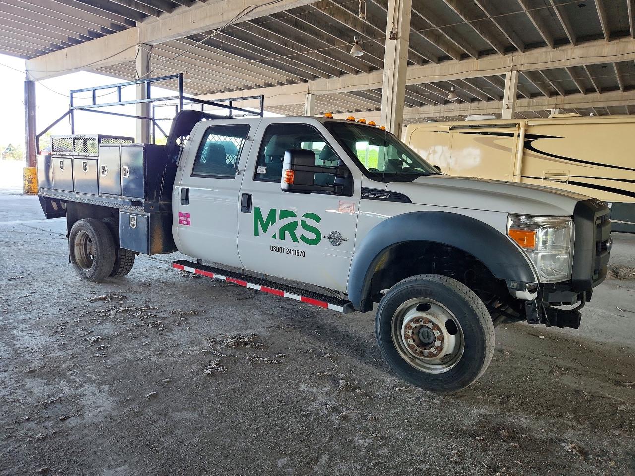 Ford F-550 Super Duty
