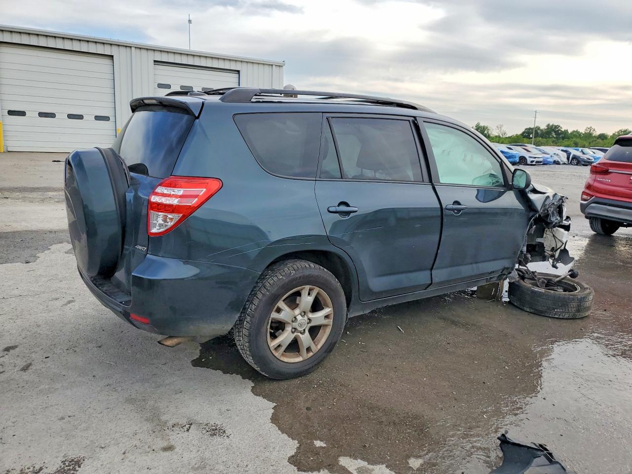 Toyota RAV4 Base