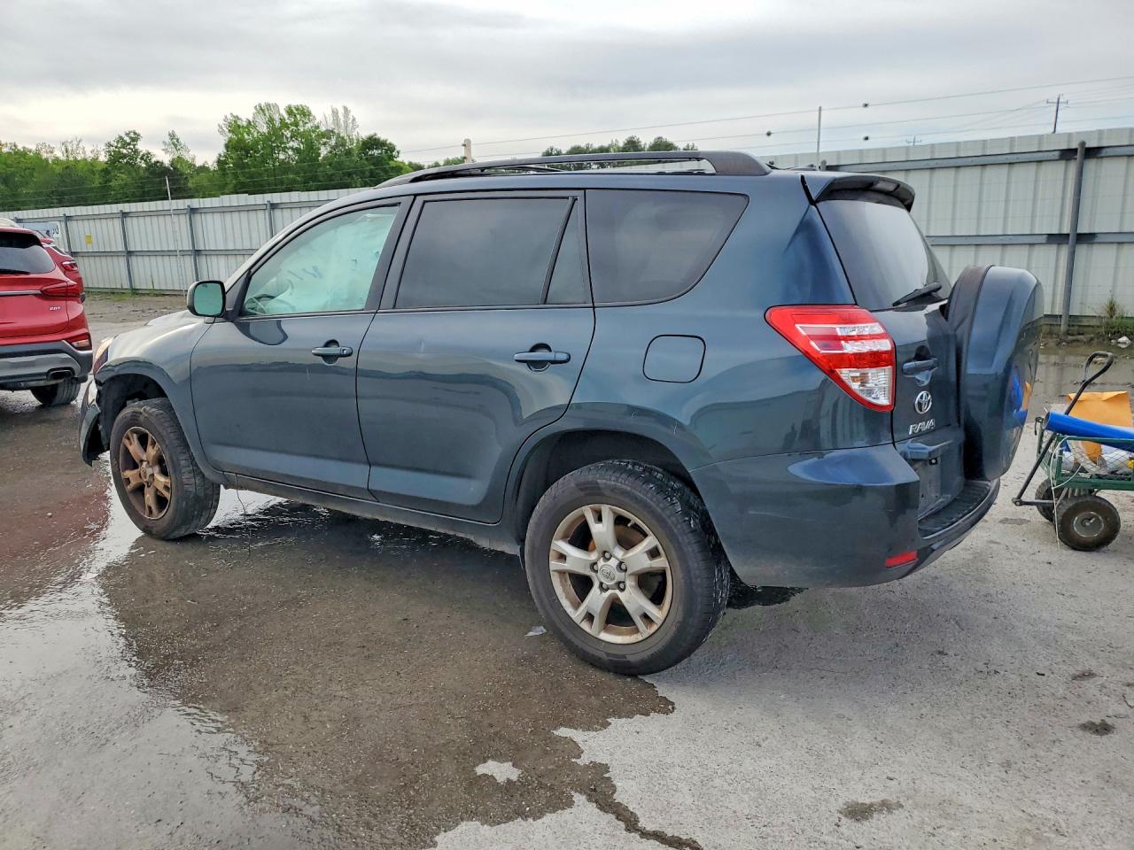 Toyota RAV4 Base