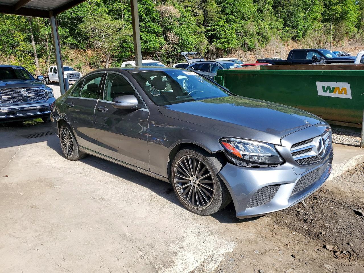 Mercedes-Benz C-Class 300