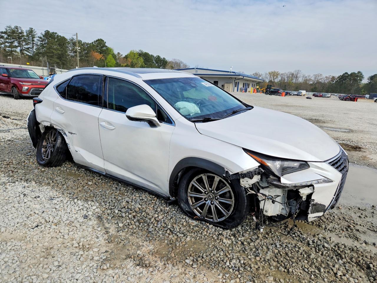 Lexus NX Base