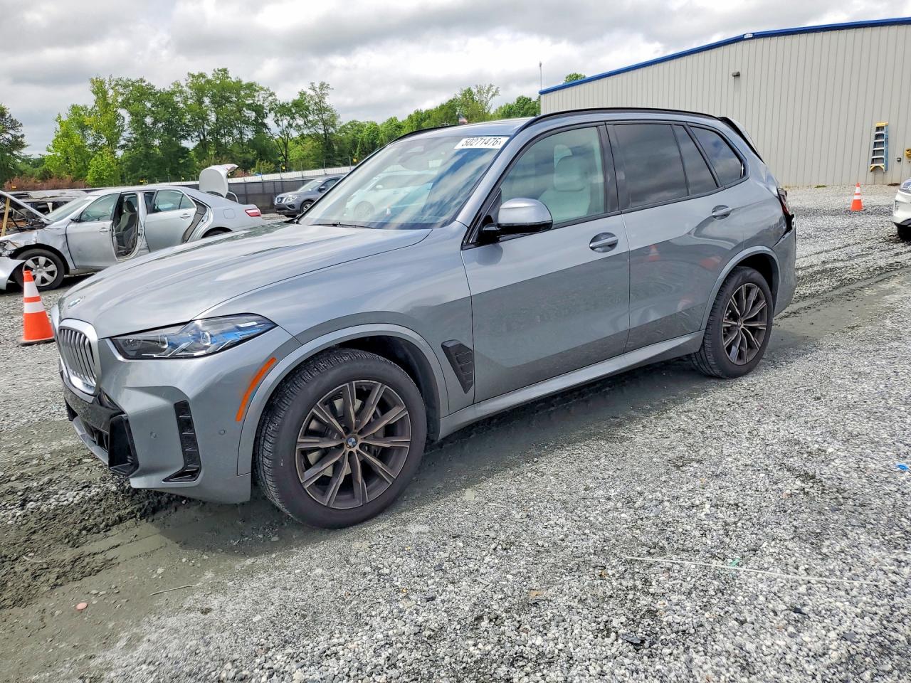 Salvage BMW X Series Image