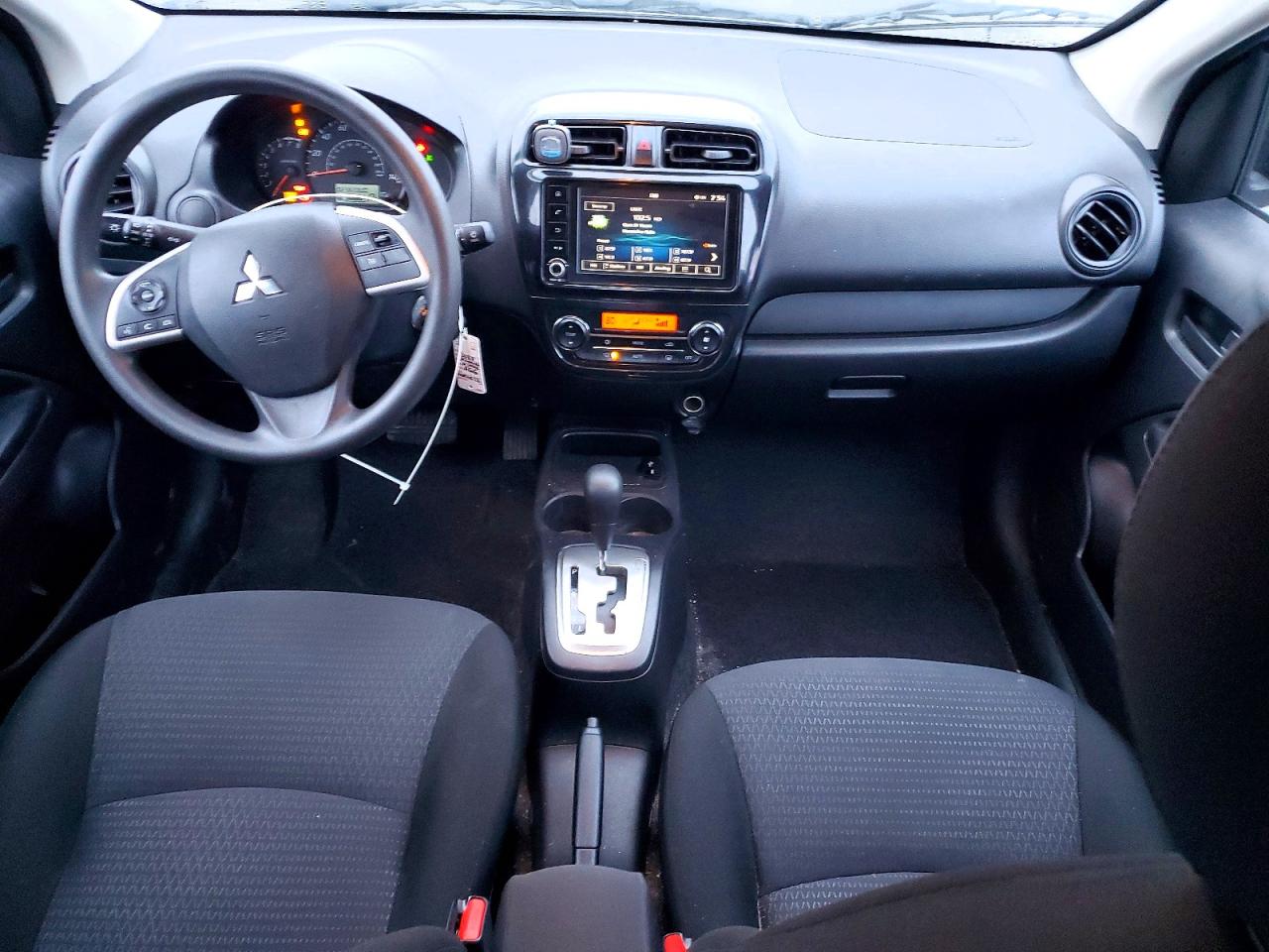 Mitsubishi Mirage G4 Es