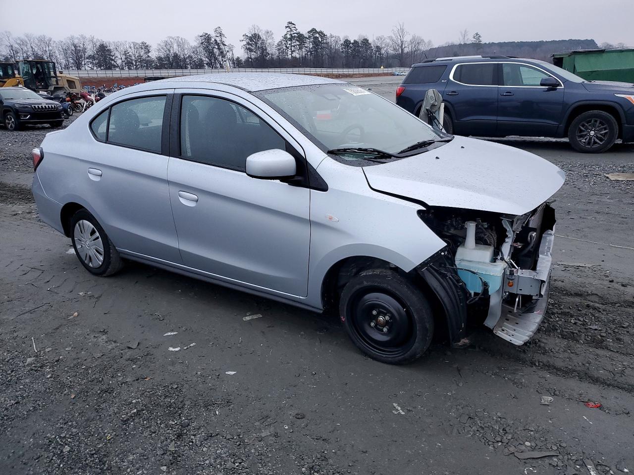 Mitsubishi Mirage G4 Es