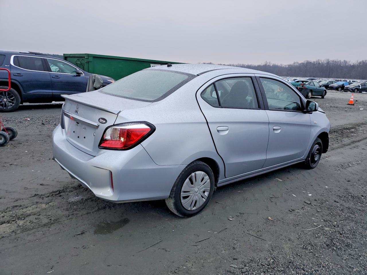 Mitsubishi Mirage G4 Es