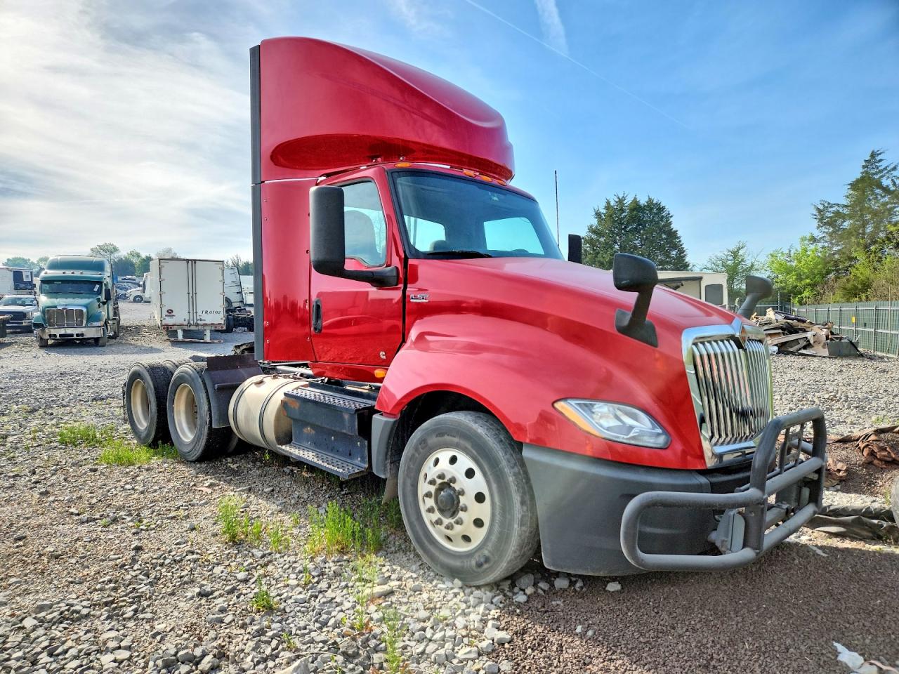 Salvage International Lt625 Image