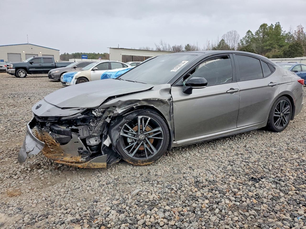 Salvage Toyota Camry Image