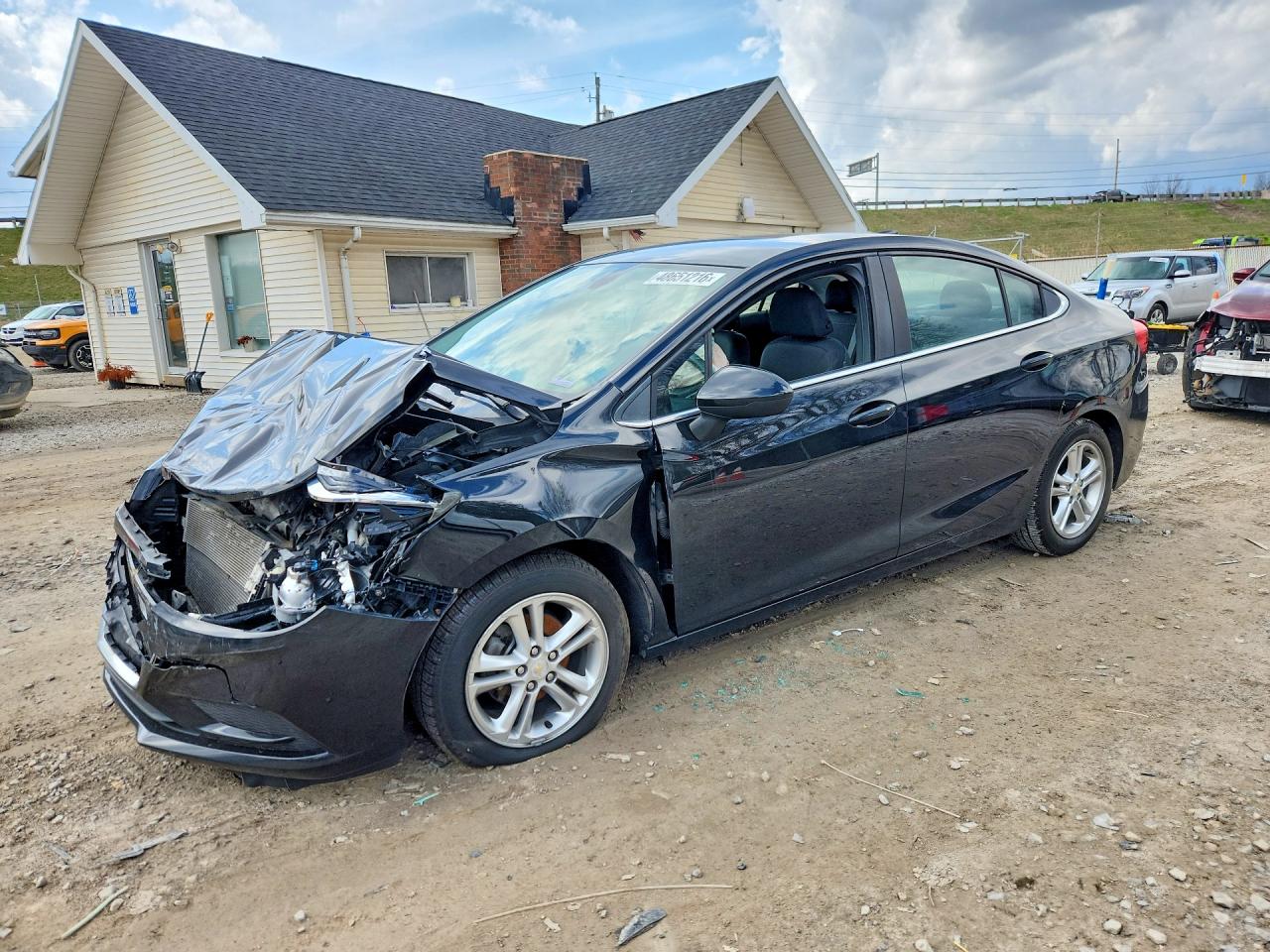 Salvage Chevrolet Cruze Image