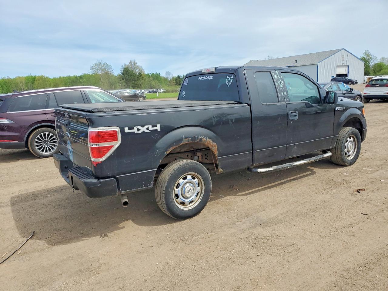 Ford F-150 Super Cab