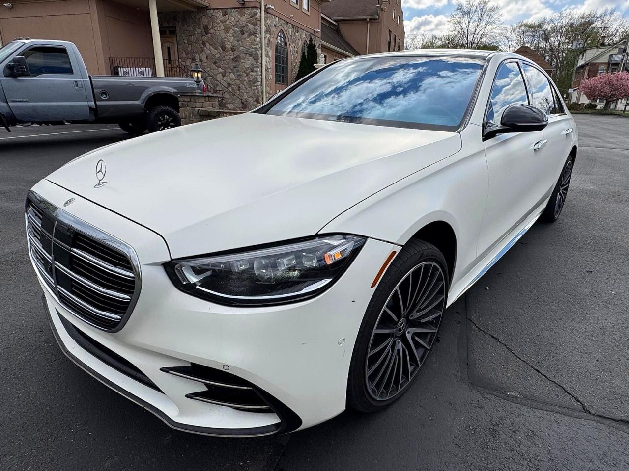 Salvage Mercedes-Benz S-Class Image