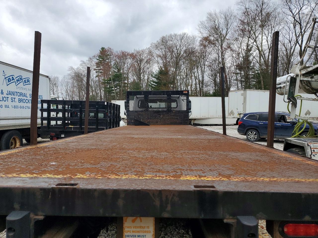 Freightliner M2