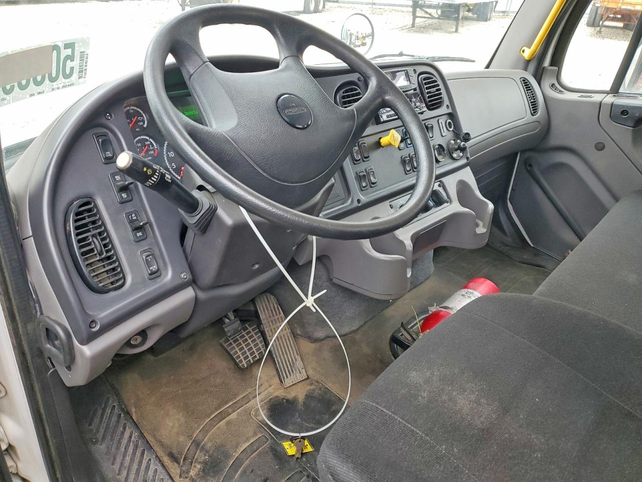 Freightliner M2
