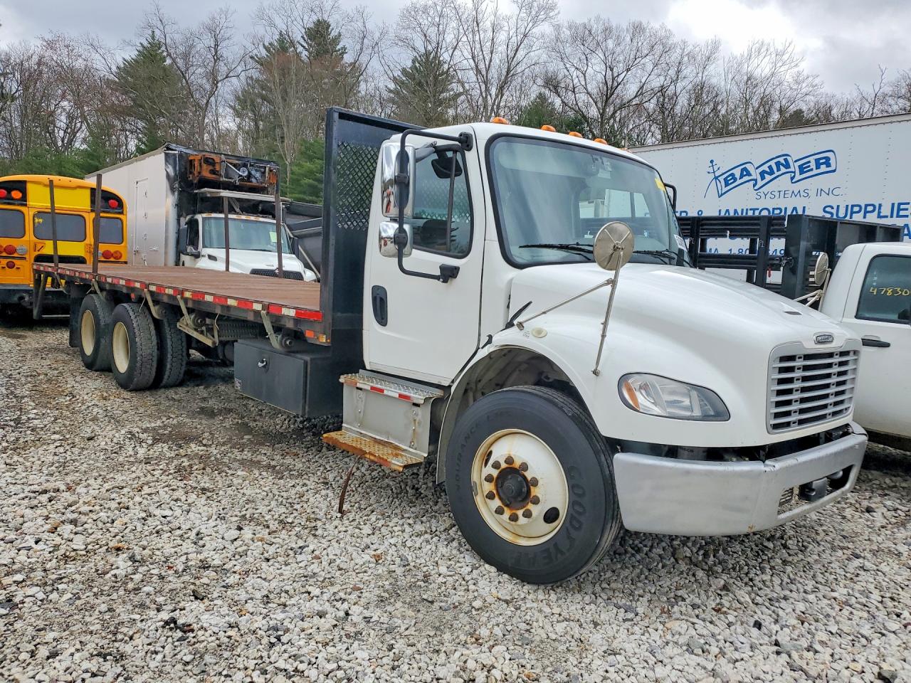 Freightliner M2