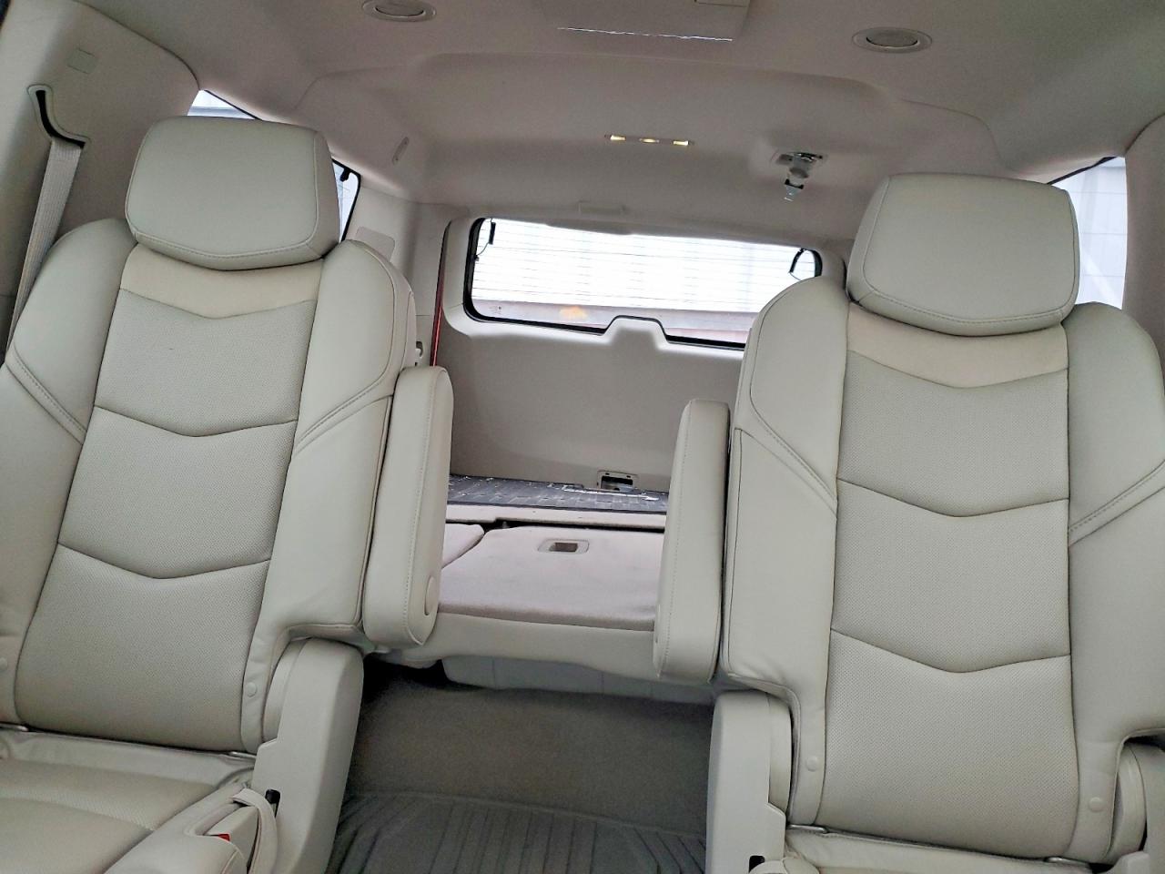 Cadillac Escalade Esv Luxury