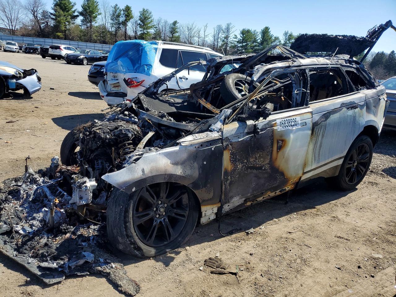 Salvage Land Rover Range Rover Image
